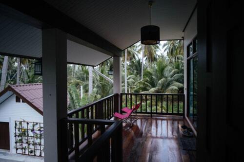 Homestay Coconut Tree *